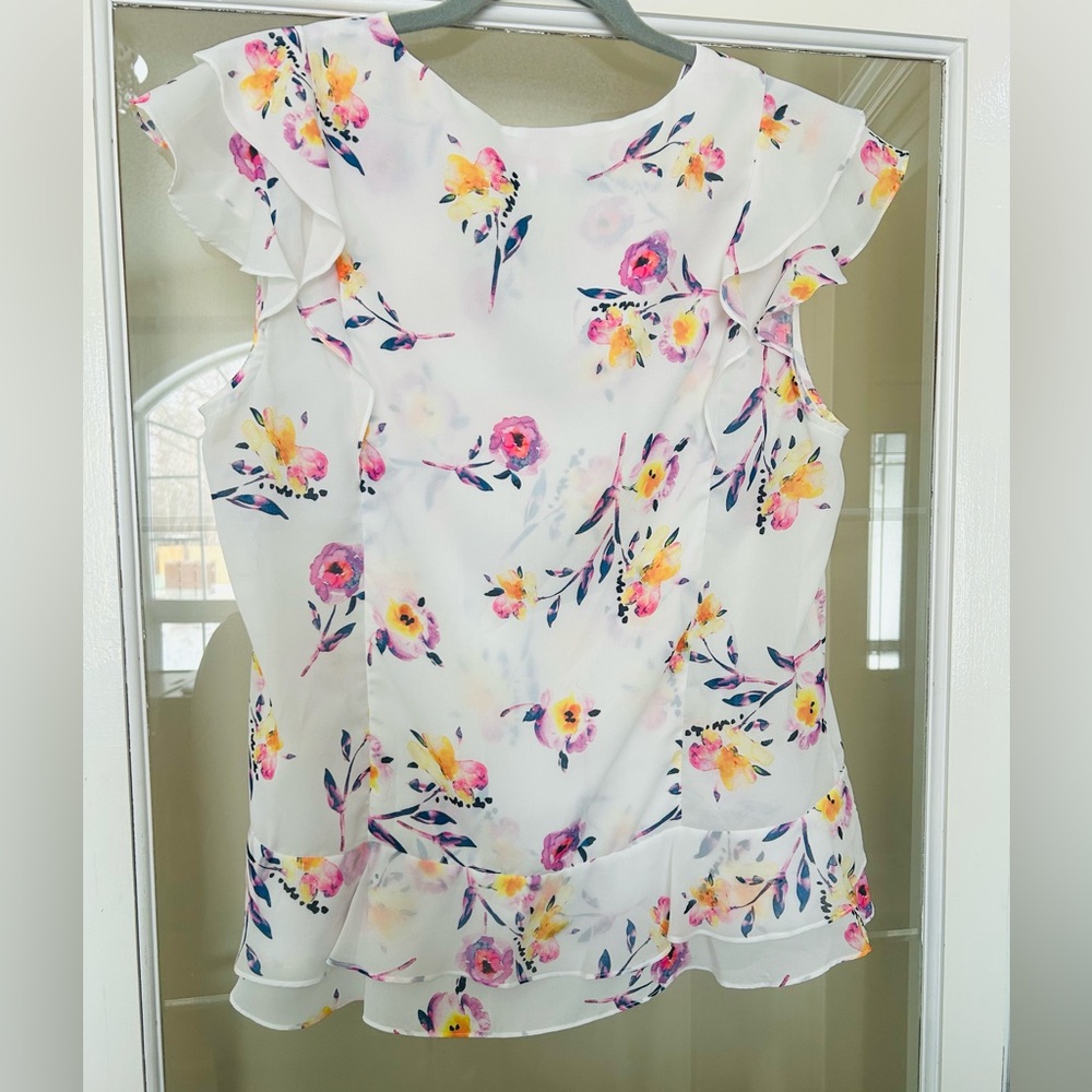 Parker Ruffle Top - Picture 2 of 2